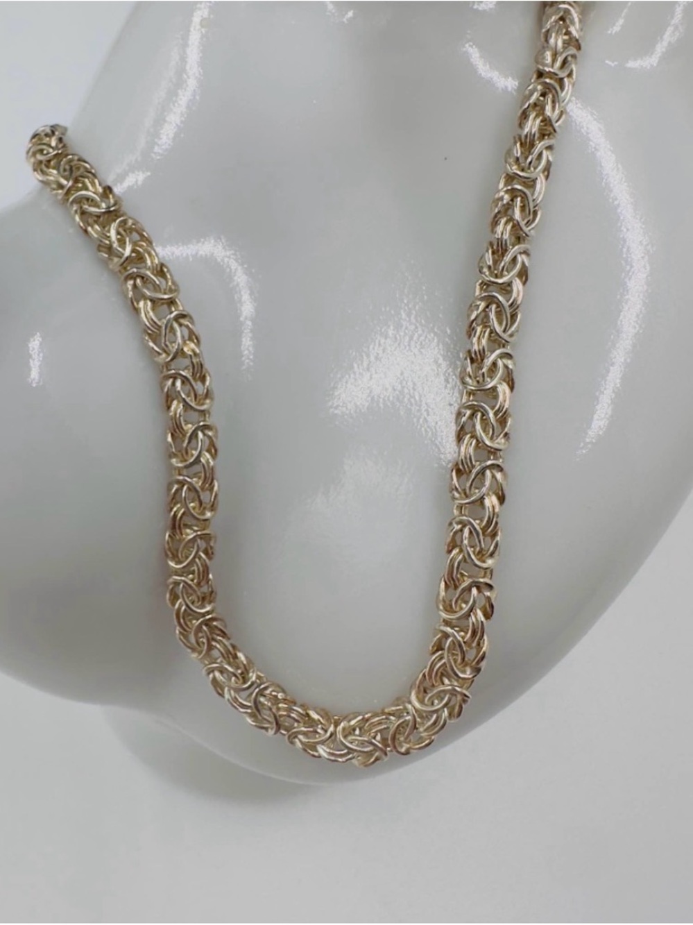 Classic Women's high-quality Sterling silver Byzantine Chain bracelet